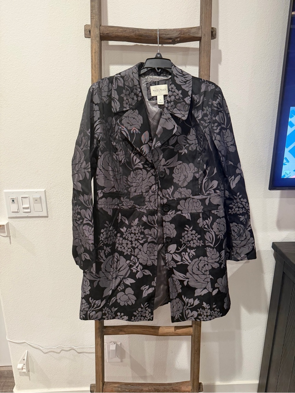 White House Black Market Black Floral Jacquard Trench Coat